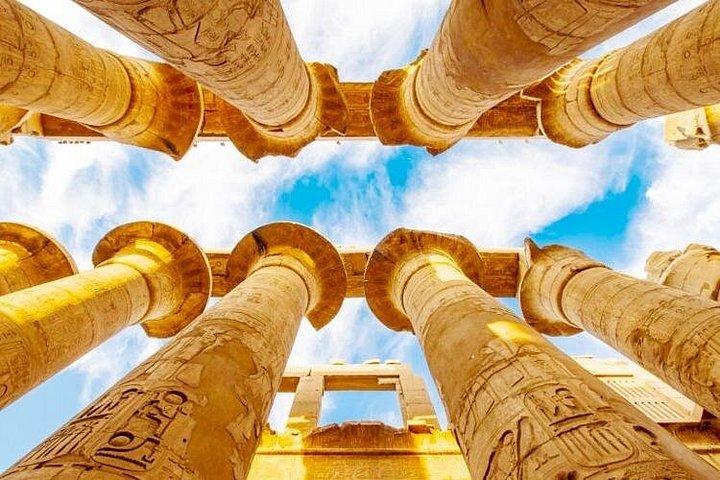 2泊ツアールクソール、アスワン、熱気球、カイロの飛行機によるアブシンベル、オファー