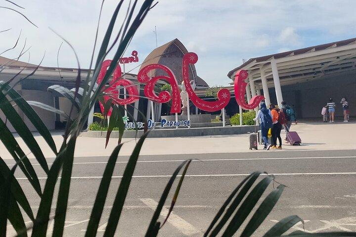 Aéroport de Bali - Transfert de Bali vers toute la région de Bali - Chauffeur de Bali