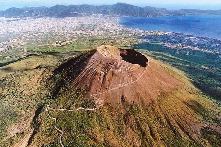 Mt Vesuvius Half-Day Trip from Naples