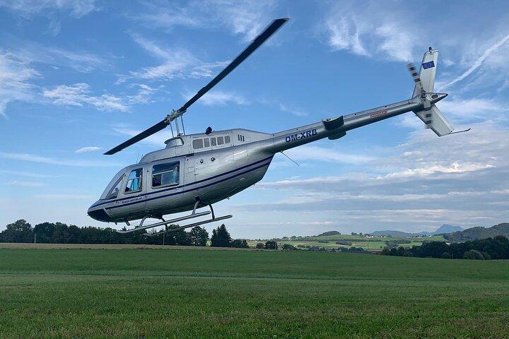 Wien 40 minutters helikoptertur for 4