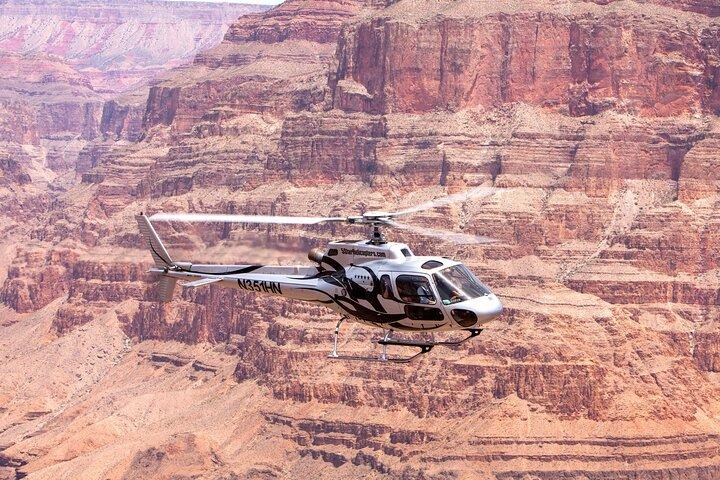 Grand Canyon Helicopter Flight com Emerald Cave Kayak Tour