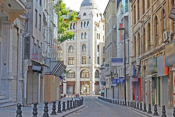Istanbul Highlights Self guided scavenger hunt and Walking Tour