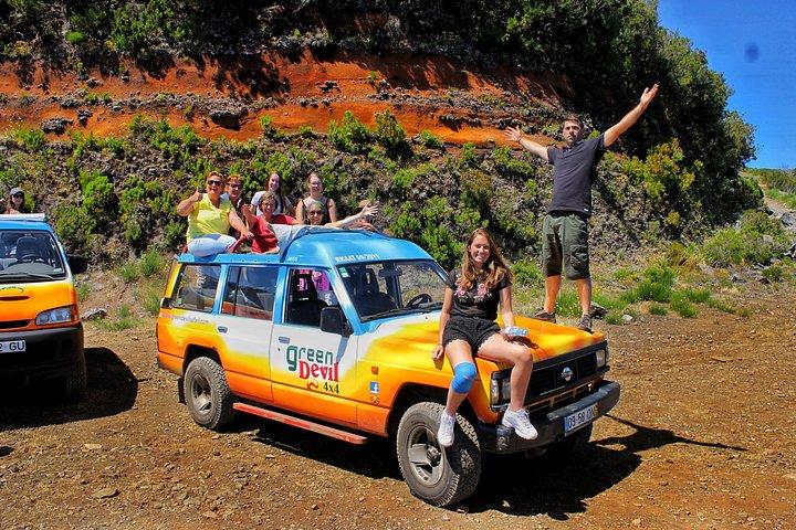 ローカルガイド付きの西マデイラでの1日プライベート4x4ツアー