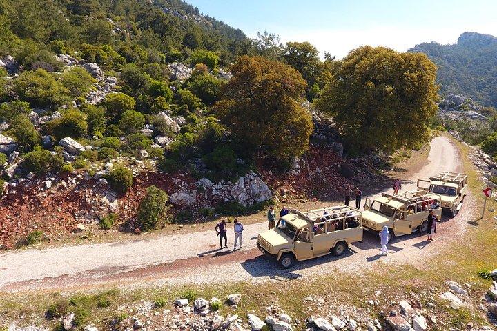 Safari en jeep Marmaris, cascade Turgut, plage Jesus avec déjeuner