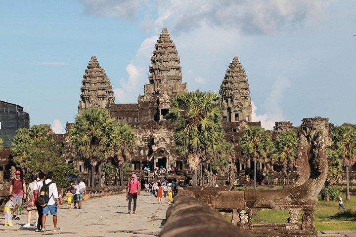 Siem Reap Highlight 2 Nights 3 Days Package