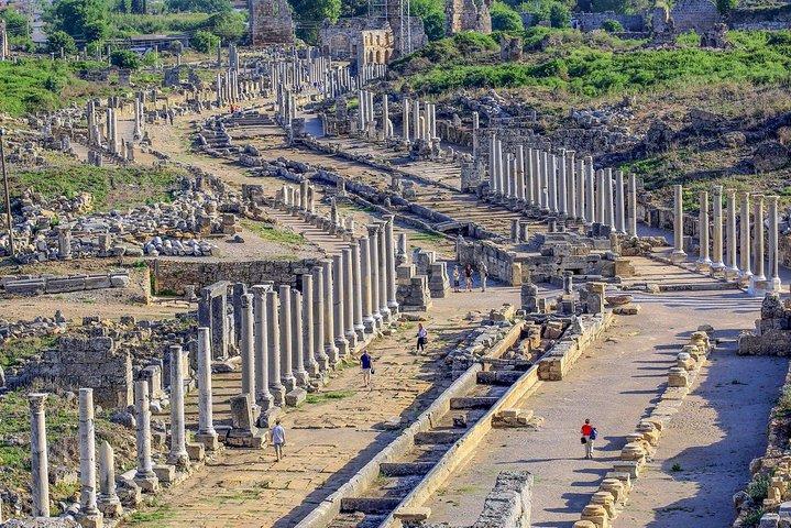 Tour della cascata di Perge Aspendos e Manavgat