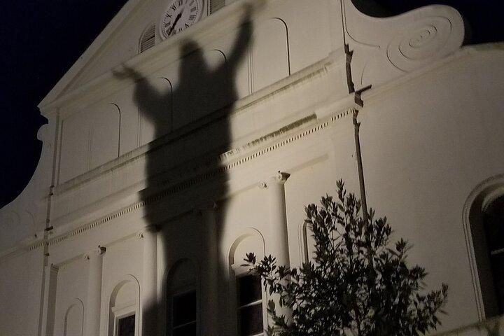 ニューオーリンズ夜の少人数グループお化けウォーキング ツアー