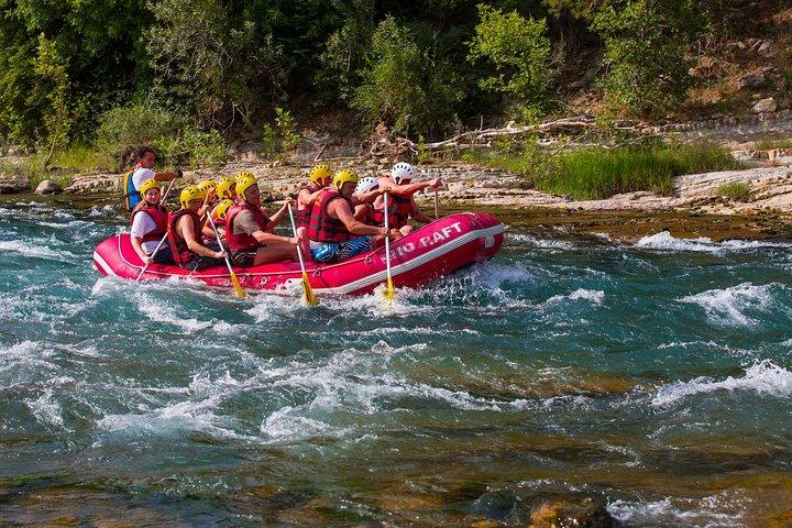 Rafting en el Cañón Koprulu con Zipline Incl. Almuerzo para Kemer