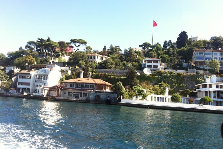Golden Horn and Bosphorus Boat Tour in Istanbul