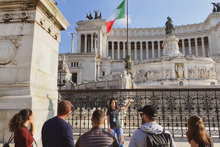 Tour privato esclusivo a piedi di Roma in inglese o spagnolo
