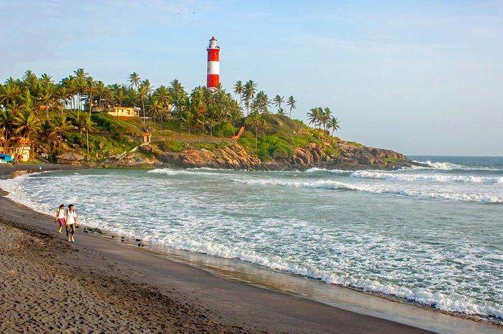 Tour di 7 notti in Kerala a Kochi, Munnar, Periyar, Allepey e Kovalam