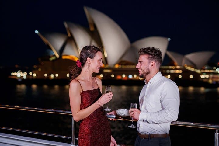 Sydney Harbour Starlight Dinner Cruise from Darling Harbour