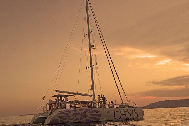 Endast vuxna Sunset Catamaran Palma bay