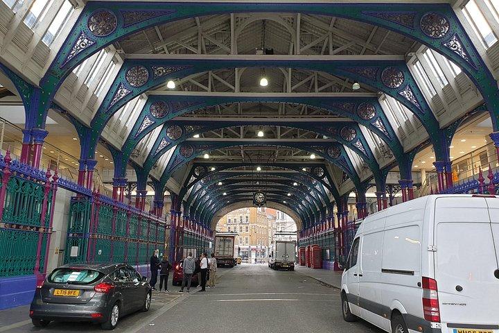 バーニング、肉屋、黒死病: ロンドンの血まみれの過去を巡るウォーキング ツアー