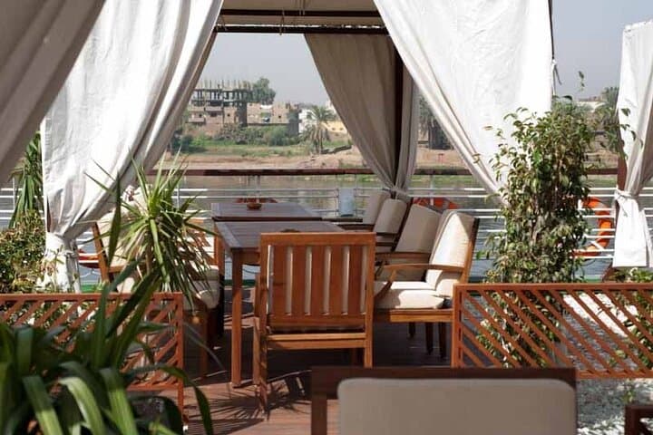 3 Days Dahabiya Nile Cruise from Aswan to Luxor