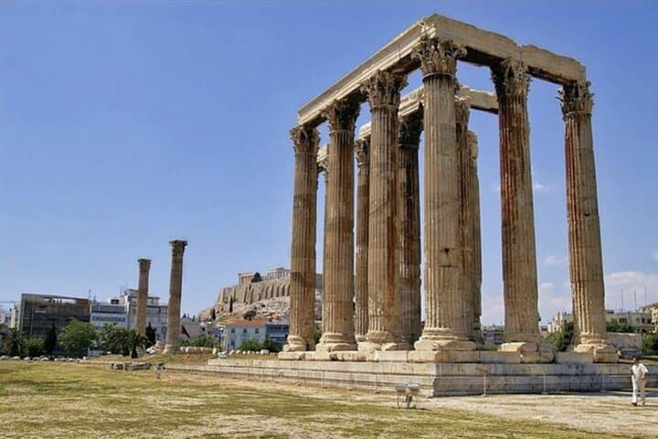 All Day Tour in Athens for up to 8 People Featuring Top Attractions