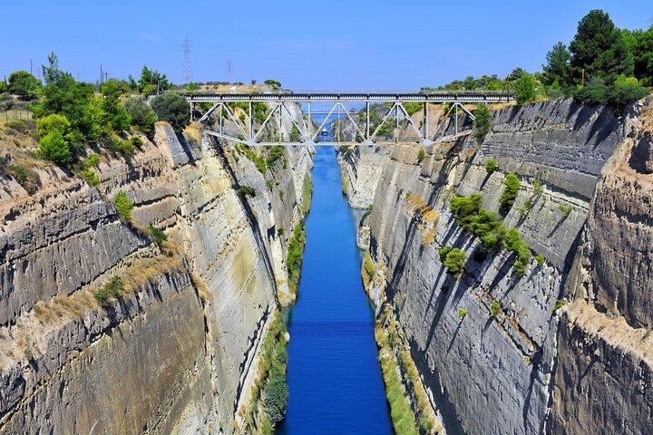 Private Day Trip to Corinth Canal, Sparta and Mystras