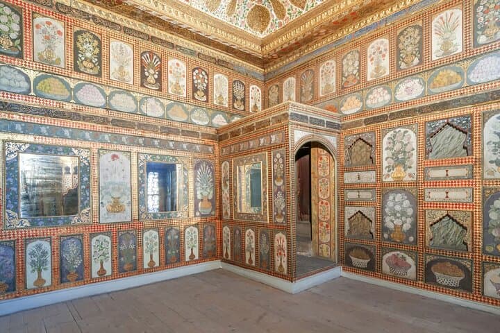 Guided Half-Day Tour to Topkapi Palace & Grand Bazaar