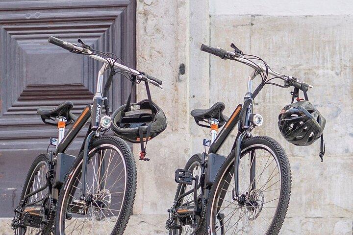 Nightriders E-Bike Tour by Sitgo
