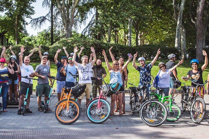 EBike Tour Madrid Río Park and Casa de Campo insights 小グループ