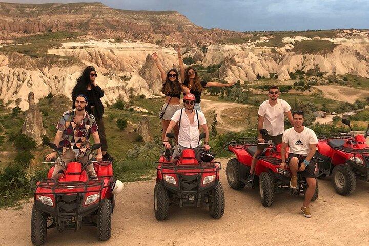 Excursion au coucher du soleil en VTT en Cappadoce