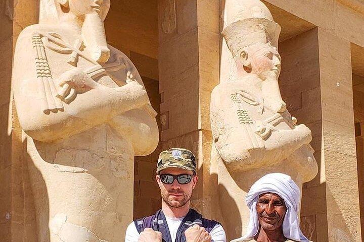 Luxor Private West Bank Tour: Valley of Kings, Hatshepsut och Colossi of Memnon