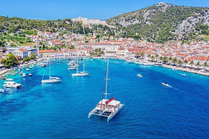 HVAR & PAKLENI Islands PRIVATE tour