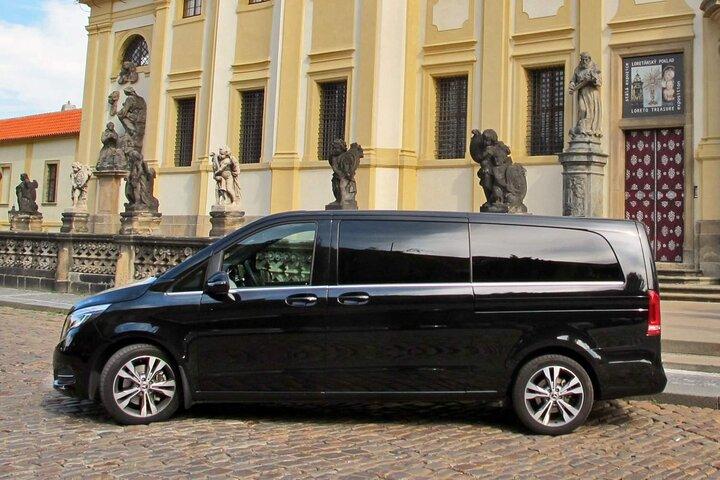 Transfert privé de Prague à Munich dans une voiture de luxe