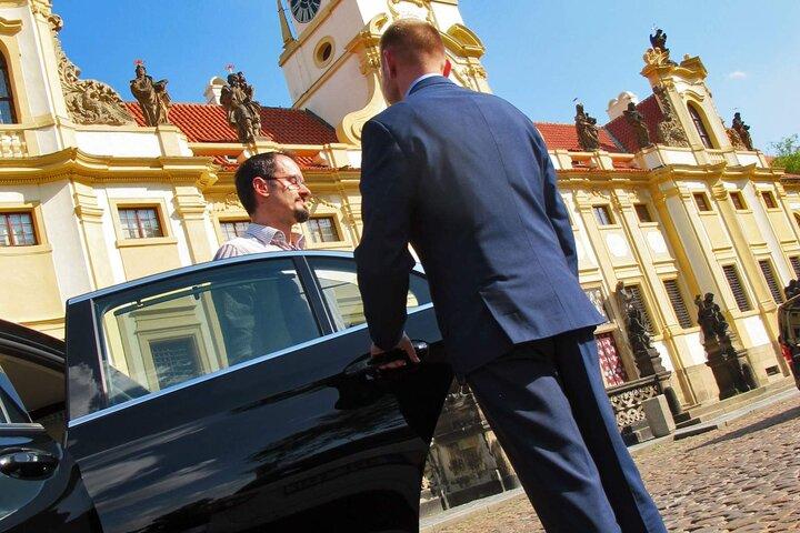 Private Transfer from Prague to Munich in a Luxury Car