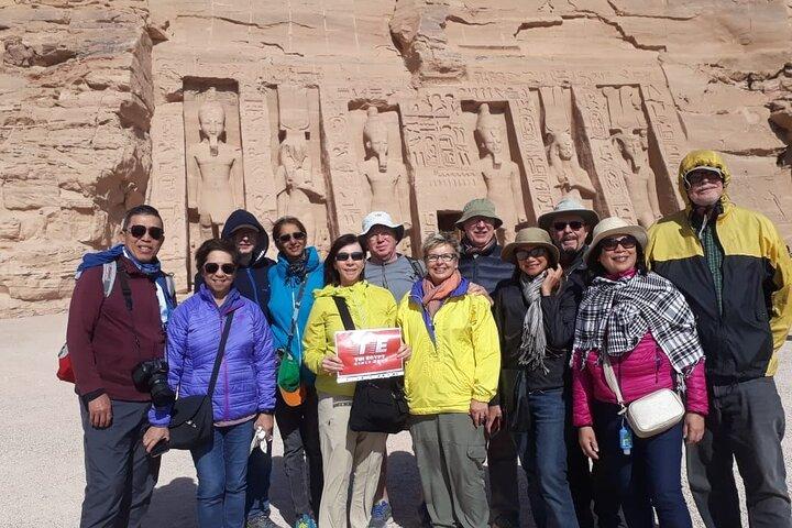 Tour zum Abu Simbel Tempel.