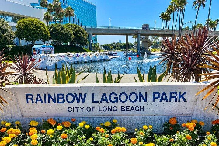 Swan Båtuthyrning på Rainbow Lagoon i Long Beach