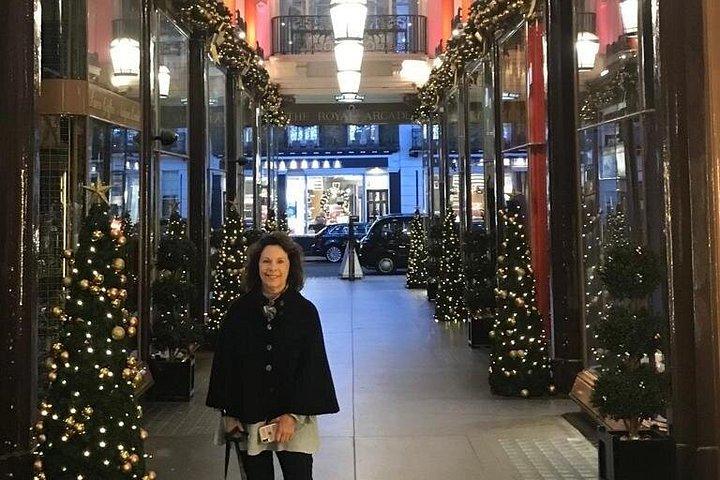 伝統のブラックキャブによるロンドン・クリスマス・ライツ・プライベートツアー