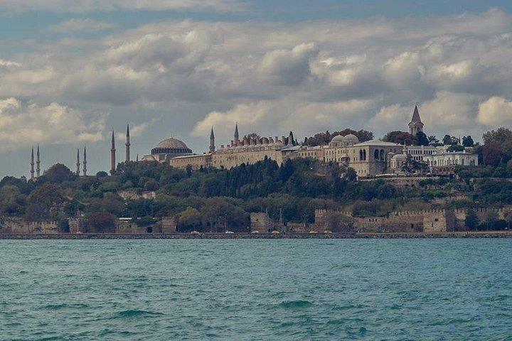 Istanbul Old City Sightseeing Tour (Entry Fees Inculuding)