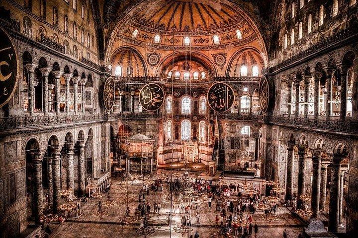 Istanbul Old City Sightseeing Tour (Entry Fees Inculuding)