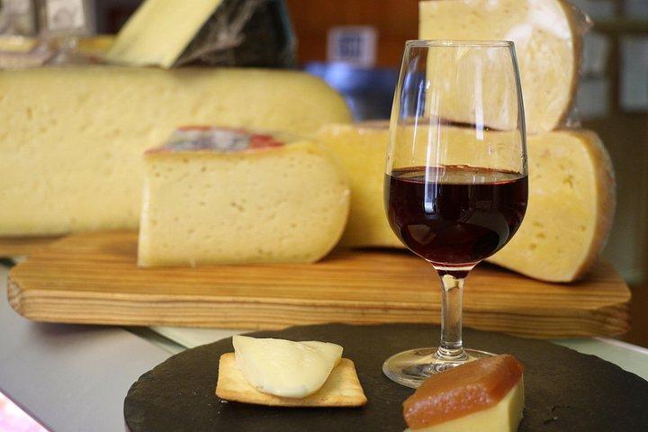 リスボン 4 食通ツアー - ストリート フードから受賞歴のあるシェフのポルトガル料理まで