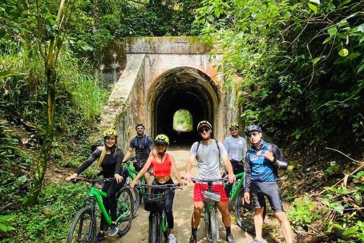 Mountain Bike Tour with Coffee and Lunch in Antioquia's Beautiful Landscapes