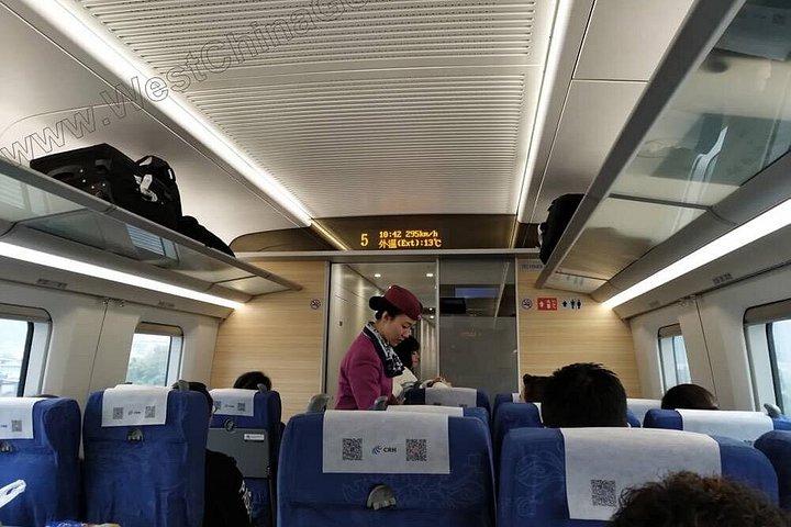 2 - デイオールインクルーシブ楽山大仏と峨眉山ツアー