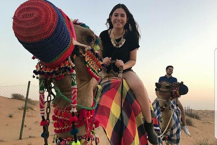Safari dans le désert et sandboarding avec dîner à Dubaï