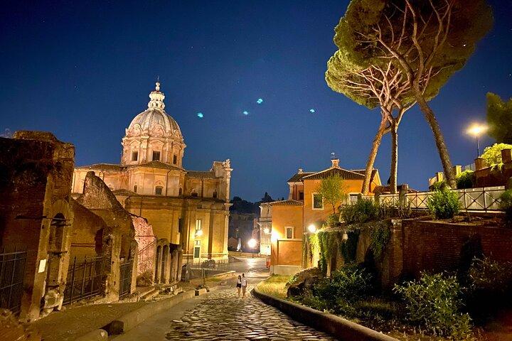 Antigua Roma al atardecer: visita guiada a pie