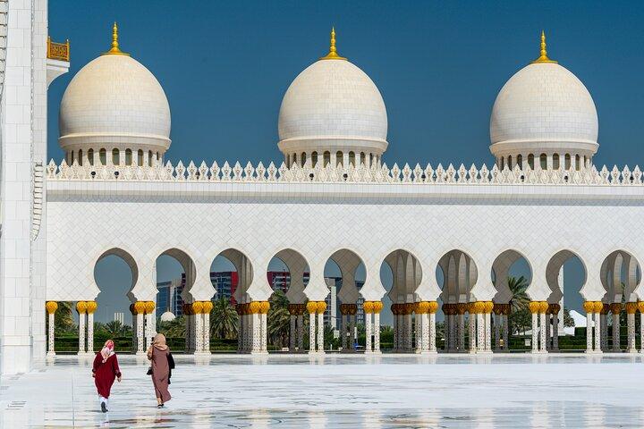Visite culturelle guidée semi-privée d'Abou Dhabi avec déjeuner