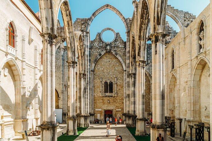 Lisbon Highlights for Newcomers Private Tour