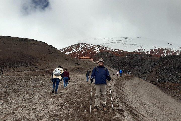 Private Cotopaxi Volcano & Birdwatching Full-Day Tour