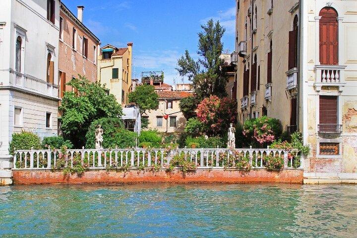 Visite à pied des jardins secrets de Venise