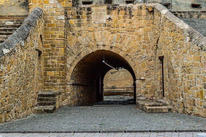 Full Day Tour in Nicosia: Split in Two