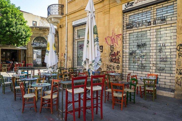 Full Day Tour in Nicosia: Split in Two