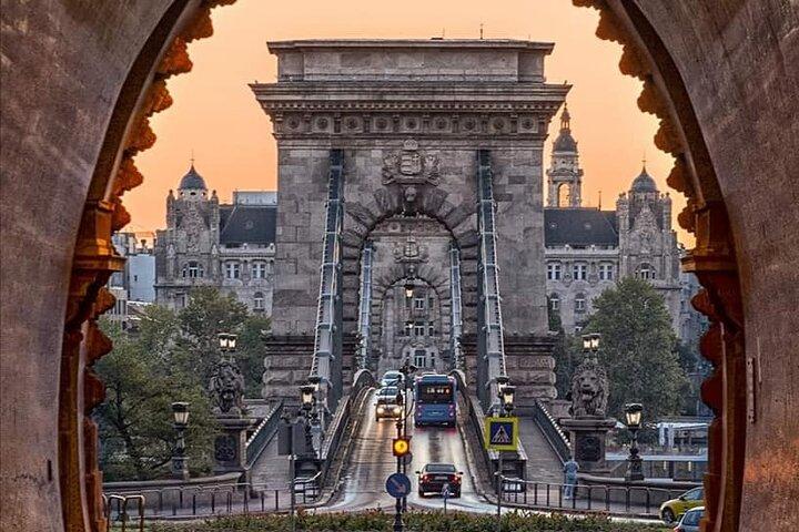 Visite historique privée de 4 jours de Budapest avec hébergement