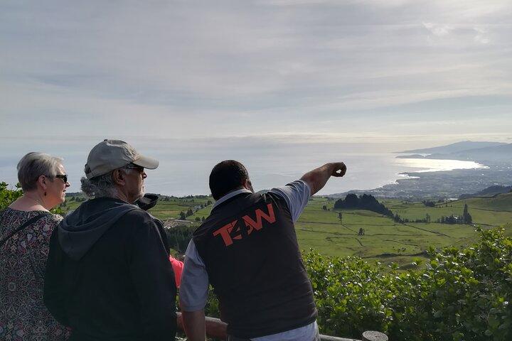 Halbtages-Jeeptour von Ponta Delgada nach Sete Cidades