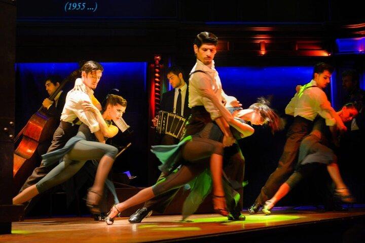 Tangoshow på El Querandí med valgfri middag i Buenos Aires
