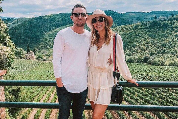 Visite privée d'une demi-journée: expérience viticole du Chianti Classico.