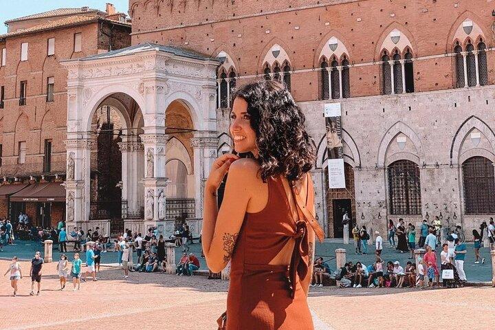 Excursão de dia privada Siena e Chianti: experiência de vinho com almoço.